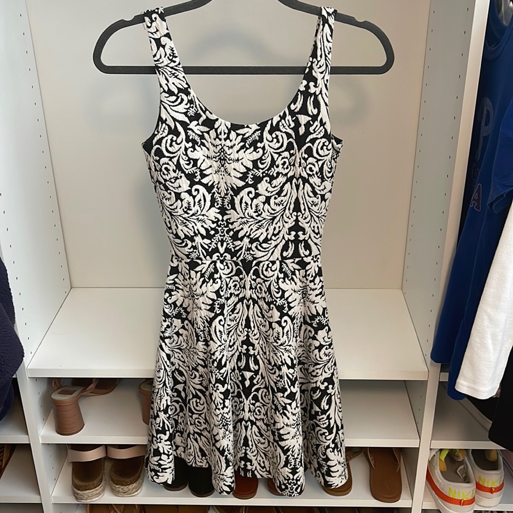 bar III dress